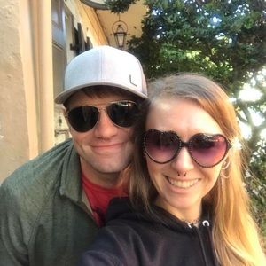 Meet your Posher, Casey